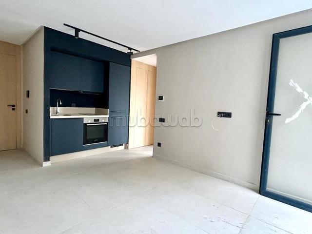 Vue imprenable & adresse prestigieuse – Studio haut standing à l’Oasis