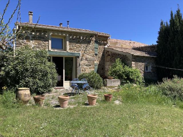 Vue imprenable depuis cette charmante maison de village 275m² Lagrasse
