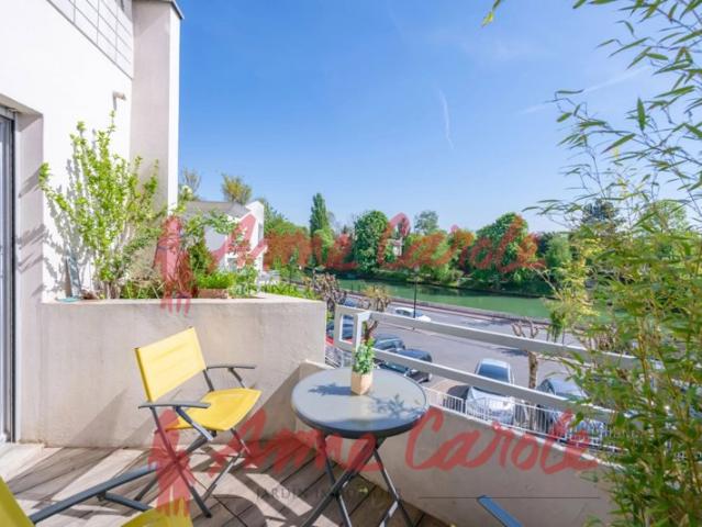 VUE IMPRENABLE SUR LA MARNE RARE 4 PIÈCES AVEC BALCON, BOX