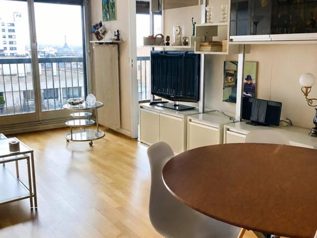 Vue imprenable sur tout Paris – Bel appartement 3 pièces de 60 m² au 8? étage