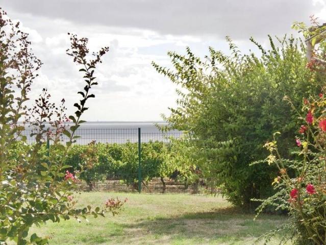 Vue MER DU JARDIN