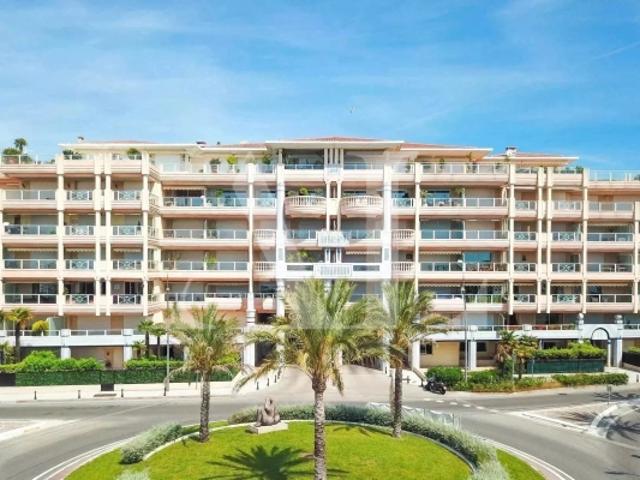 VUE MER PANORAMIQUE PALAIS NAPOLÉON 5 PIÈCES
