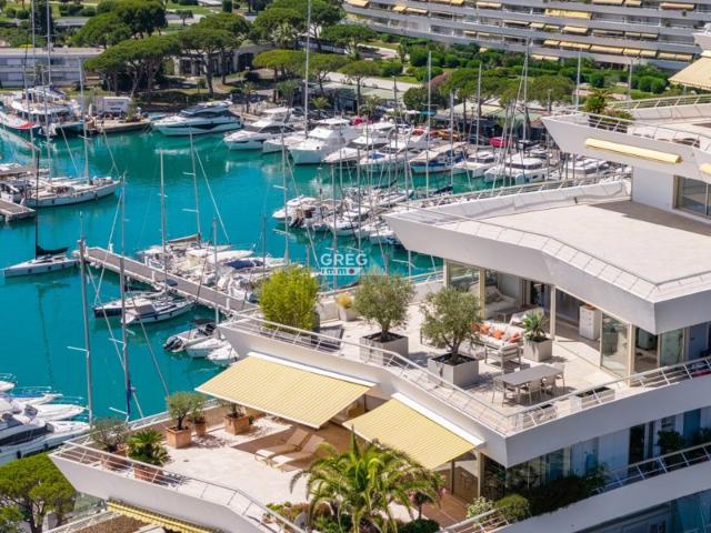Vue mer panoramique 4 pièces d'exception avec terrasse d'a