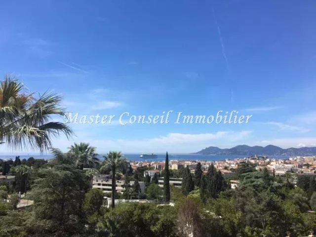 BASSE CALIFORNIE OXFORD 10 MINUTES RUE D'ANTIBES 4P 128M² TERRASSE VUE MER