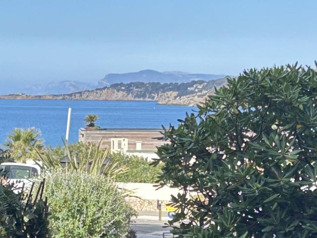 VUE MER T2 45m² + Véranda + 25m² de jardin