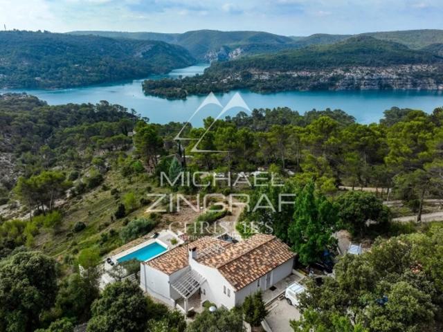 Vue panoramique exceptionnelle sur le lac d'Esparron – Au cœur des Gorges du Verdon