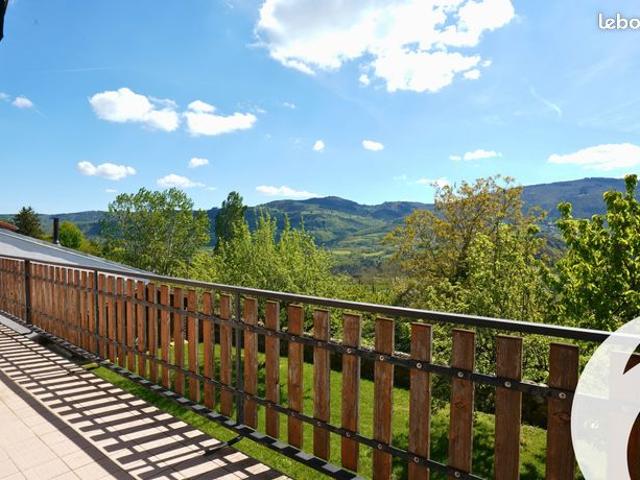 Vue panoramique Maison 3 chambres avec garage camping car