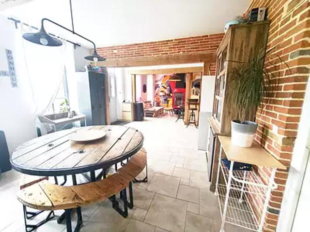 Vulaines 10160 Achat / Vente maison 8 pièces t8 au dernier étage
