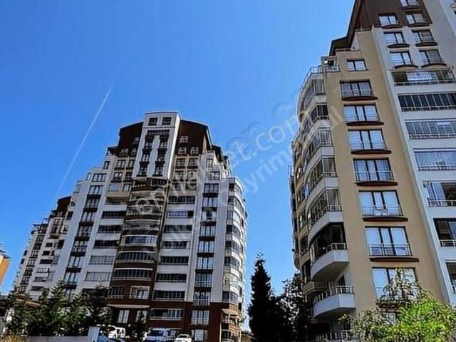 Vyg'den Site İçi Eşyalı Merkezi Konumda 2+1 Doğalgazlı Daire