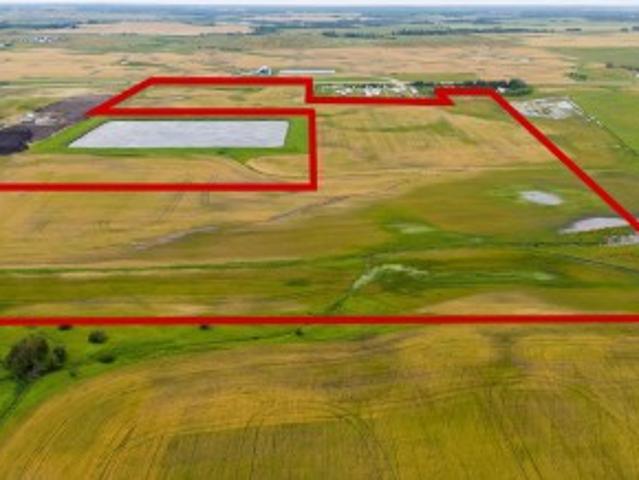 W4 Rr 26 Twp 55 Sec 29, Rural Sturgeon County, AB, T8T 0N4 vacant land for sale | Listing ID E4504 | Royal LePage