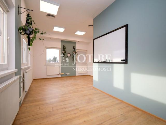 Władysława Syrokomli 180 m², Wrocław