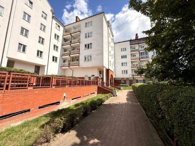 Władysława Umińskiego 72,81 m², Warszawa