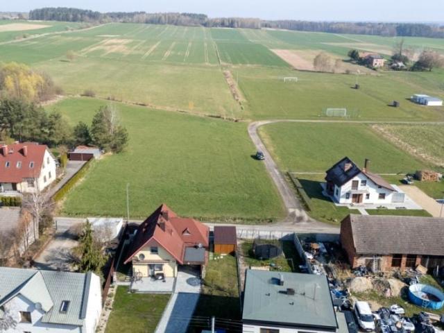 Św. Anny 893 m², Wierzbie