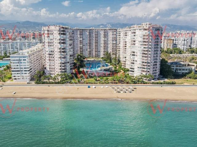 W Property'den Deniz Manzaralı Liparis 1'de 4+1