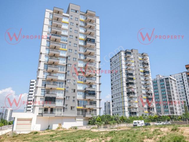 W Property'den Portakal Mah.'de Site İçi Kiralık 5+1 Daire
