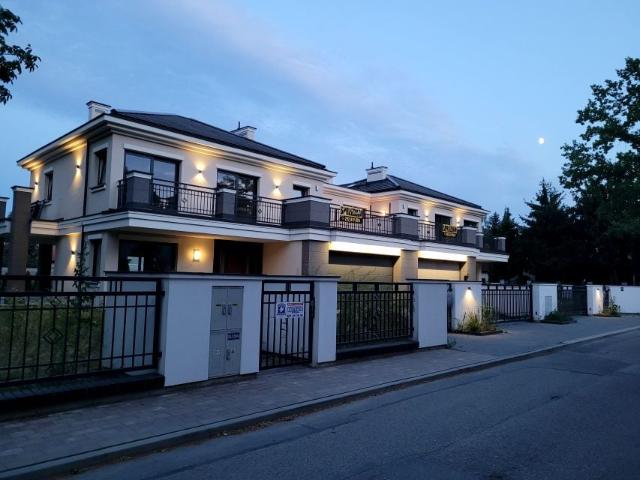 Wąska 15 362,52 m², Łomianki