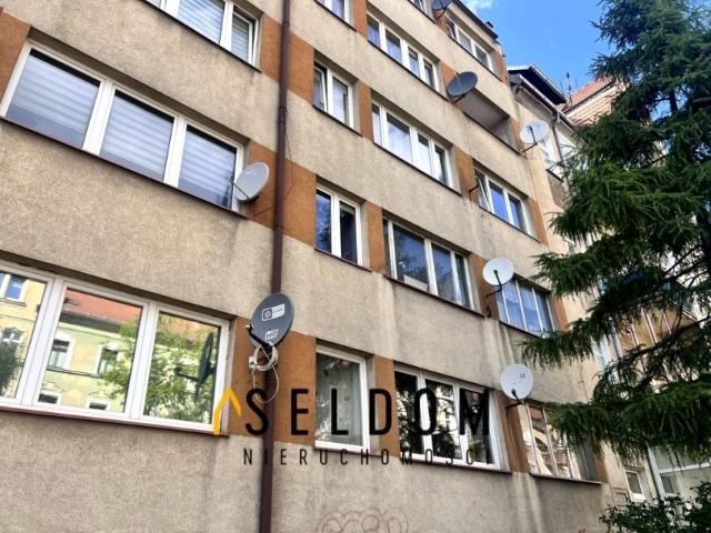 Św. Wojciecha 60,68 m², Legnica