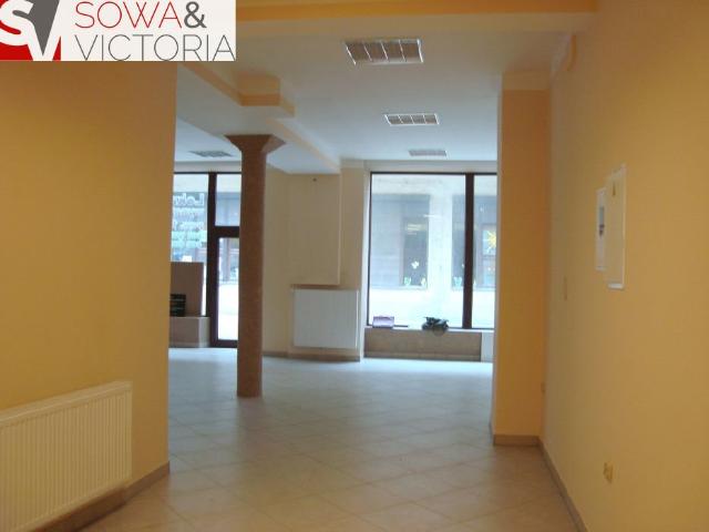 Lokal użytkowy 168 m2 przy Rynku, po remoncie, witryny