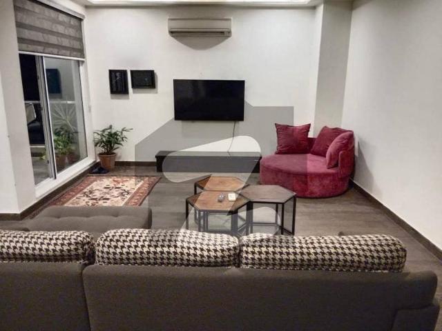 Want to live in casa then get yourself a downtown looking, center of gulberg apartment