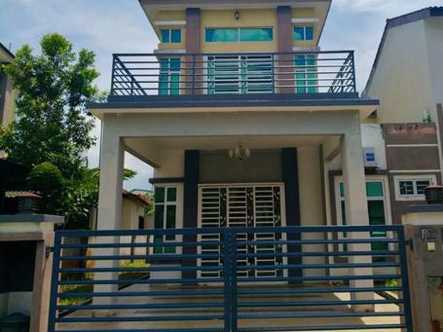 Want To SellRent Freehold 15 Storey Semi D Taman Warisan Puteri