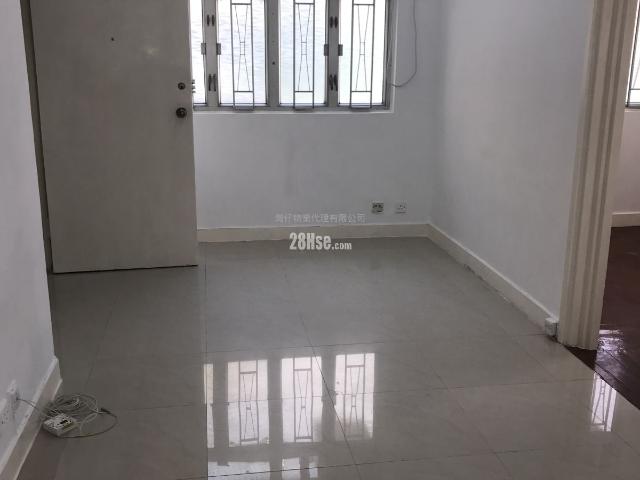 Wan Chai Kin On House [Agency Ads] Mid Floor 4 13|13/F, Middle Floor Two Bedrooms For Rent, Bright And Airy With Plenty Of Windows, Quiet Yet Convenient Location. Lookin Hints