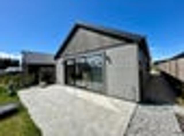 Wanaka, 3 bedrooms, $775 pw