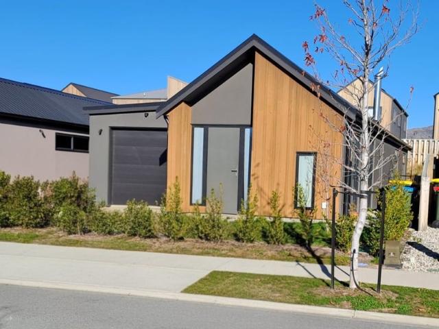 wanaka, 3 bedrooms