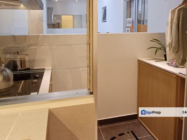 Wangsa Maju Freehold kl,2 4 room, partial furnish, near to Lrt and Mrt