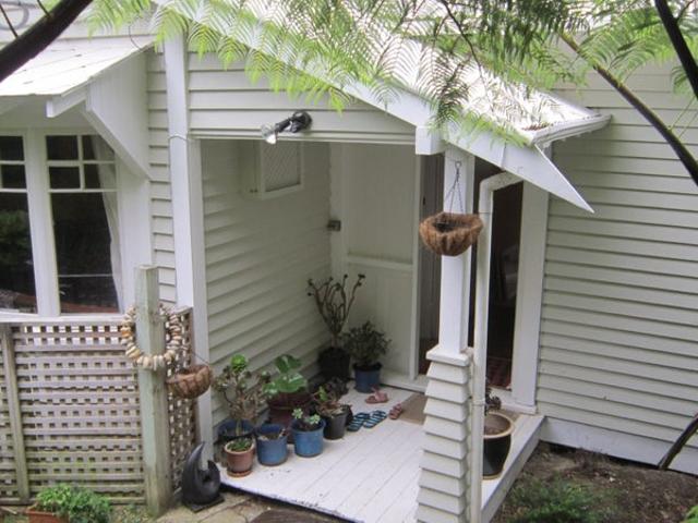 wadestown, 3 bedrooms