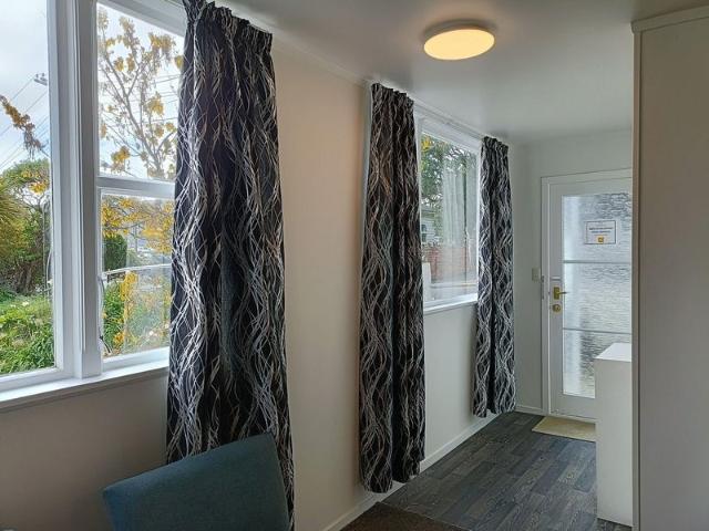 wadestown, 2 bedrooms