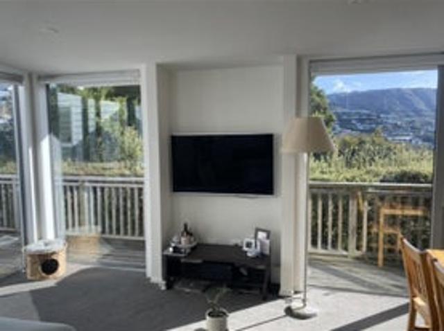 wadestown, 2 bedrooms