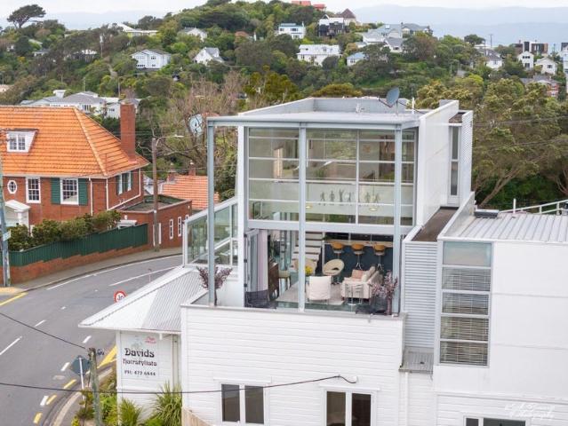 wadestown, 2 bedrooms