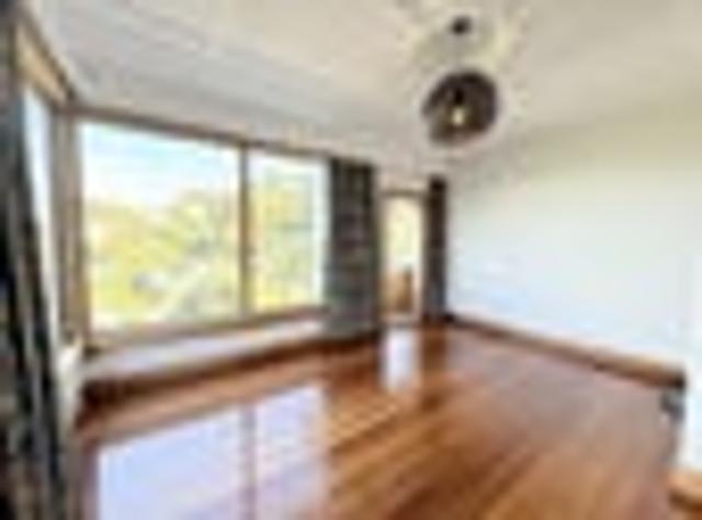 Wadestown, 4 bedrooms, $695 pw