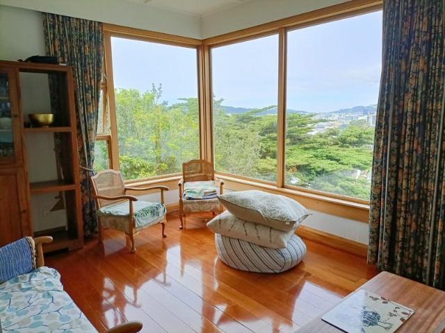 wadestown, 4 bedrooms