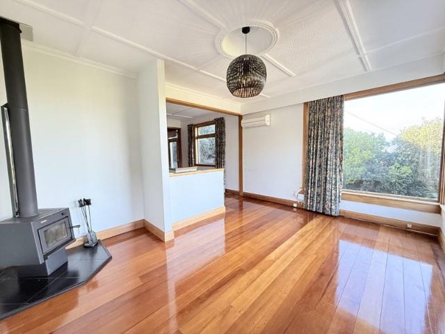 wadestown, 4 bedrooms