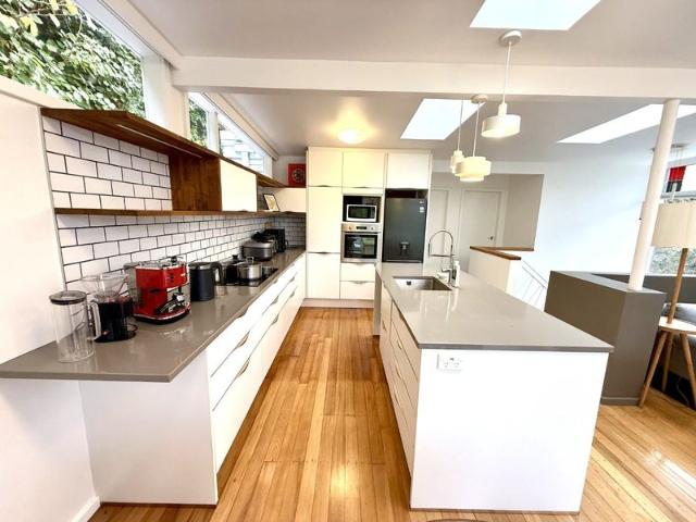 wadestown, 4 bedrooms