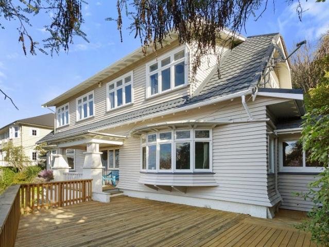 wadestown, 5 bedrooms
