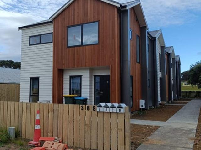 waitangirua, 2 bedrooms