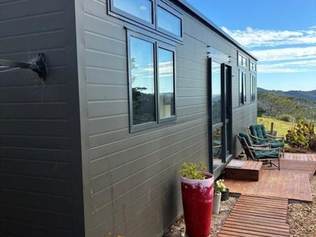 waitakere, 2 bedrooms