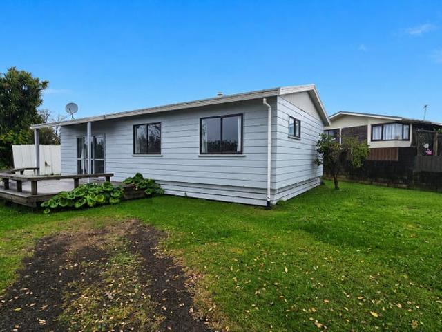 waitara, 3 bedrooms