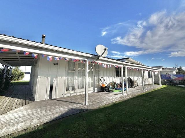 waitara, 4 bedrooms