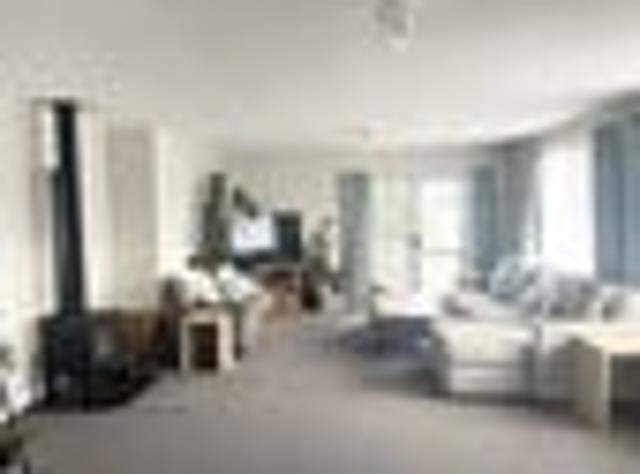 Waitarere Beach, 3 bedrooms, $550 pw