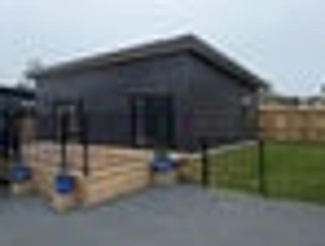 Waitarere Beach, 2 bedrooms, $450 pw