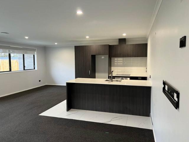 waiuku, 3 bedrooms