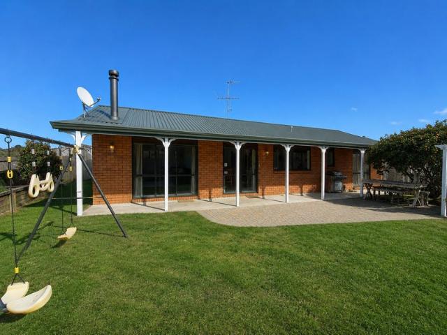 waiuku, 3 bedrooms
