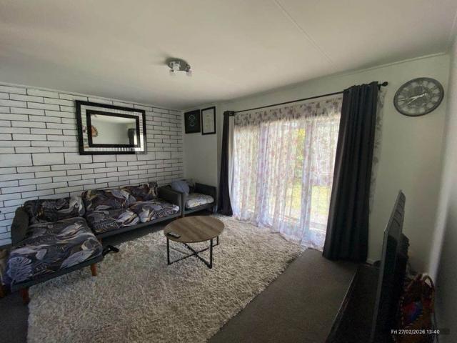 waiuku, 2 bedrooms