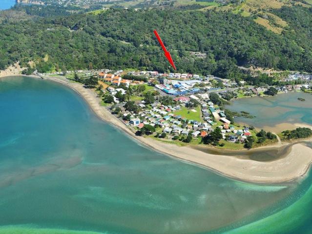 waiwera, 4 bedrooms