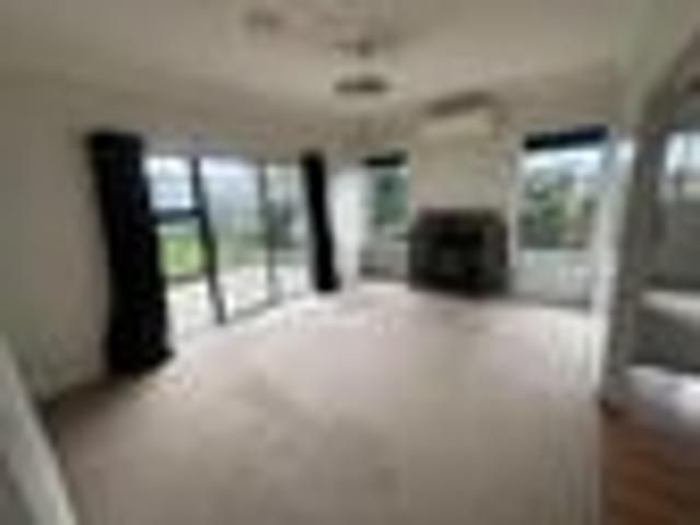 Waiwhetu, 4 bedrooms, $780 pw