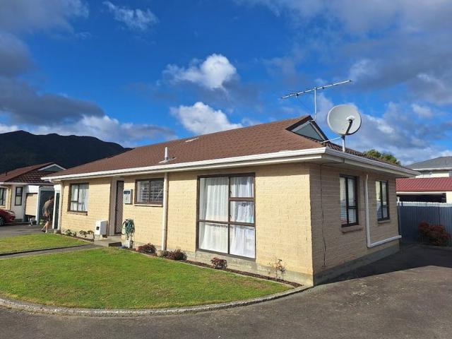 waiwhetu, 2 bedrooms