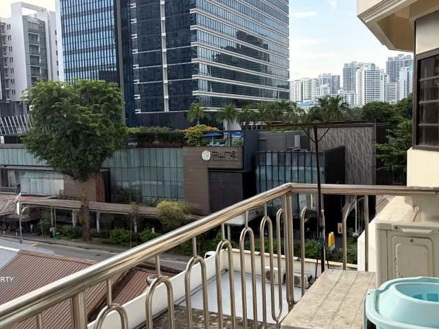 Wai Wing Centre D12, Apartment